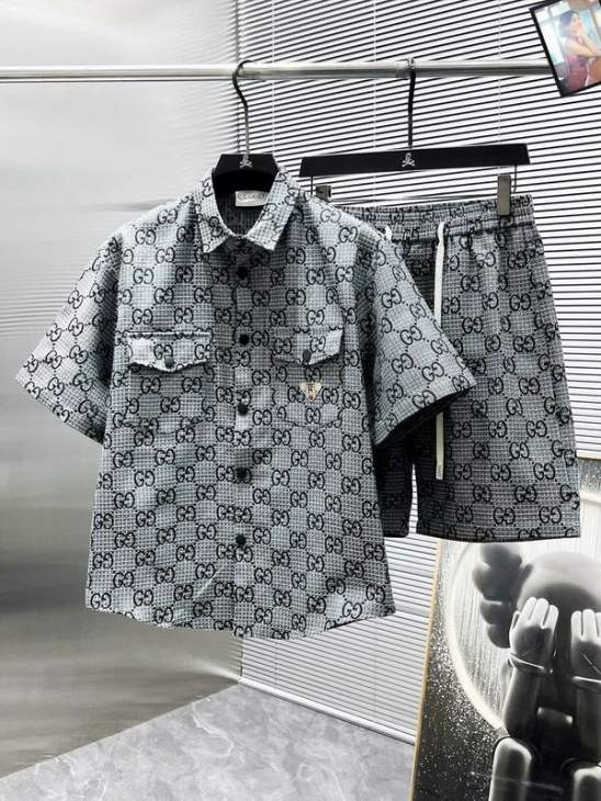 Picture of Gucci Shirt Pant Suits _SKUGucciM-3XL12yr23021568